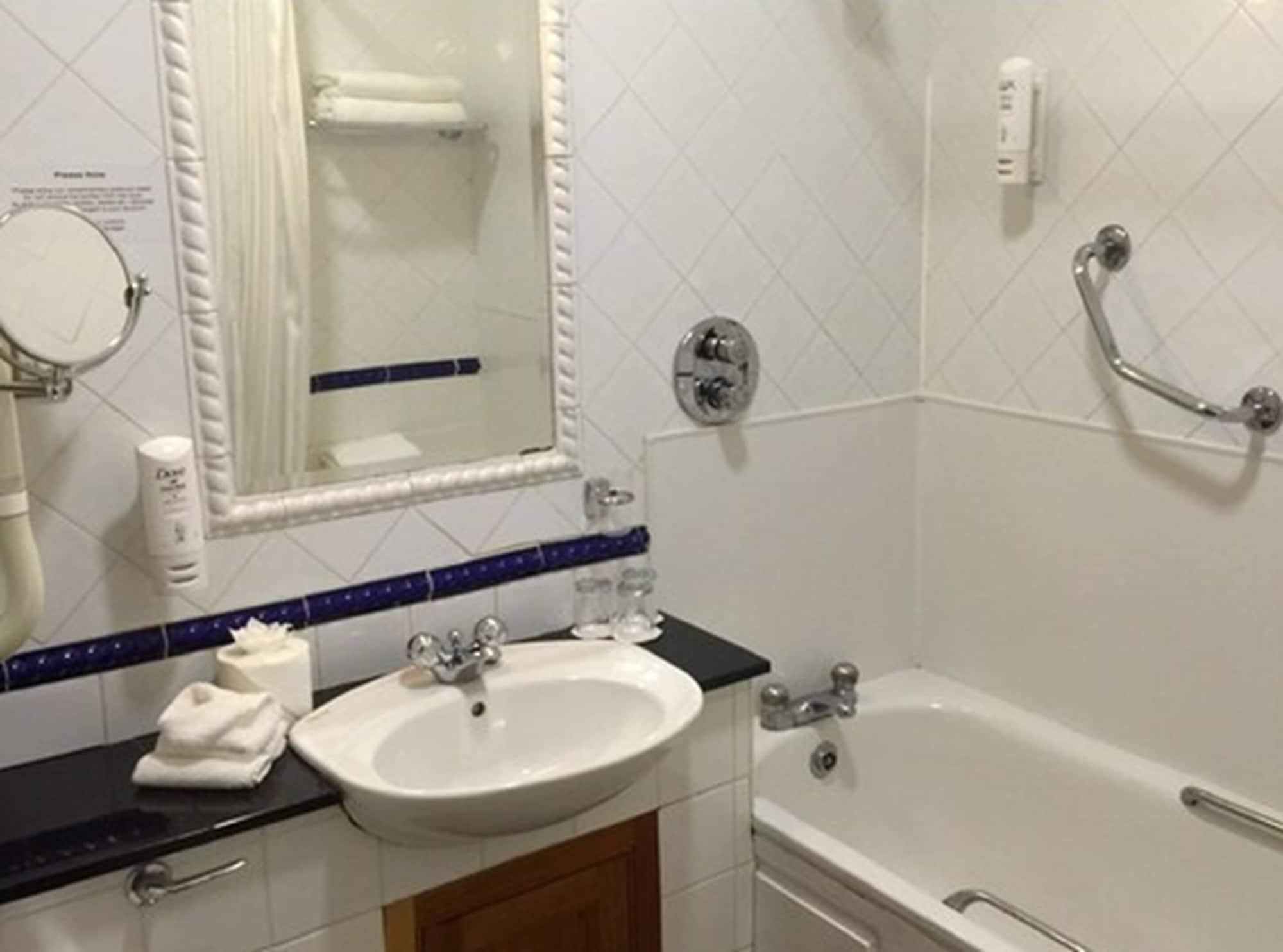 Kilford Arms Hotell Kilkenny Exteriör bild