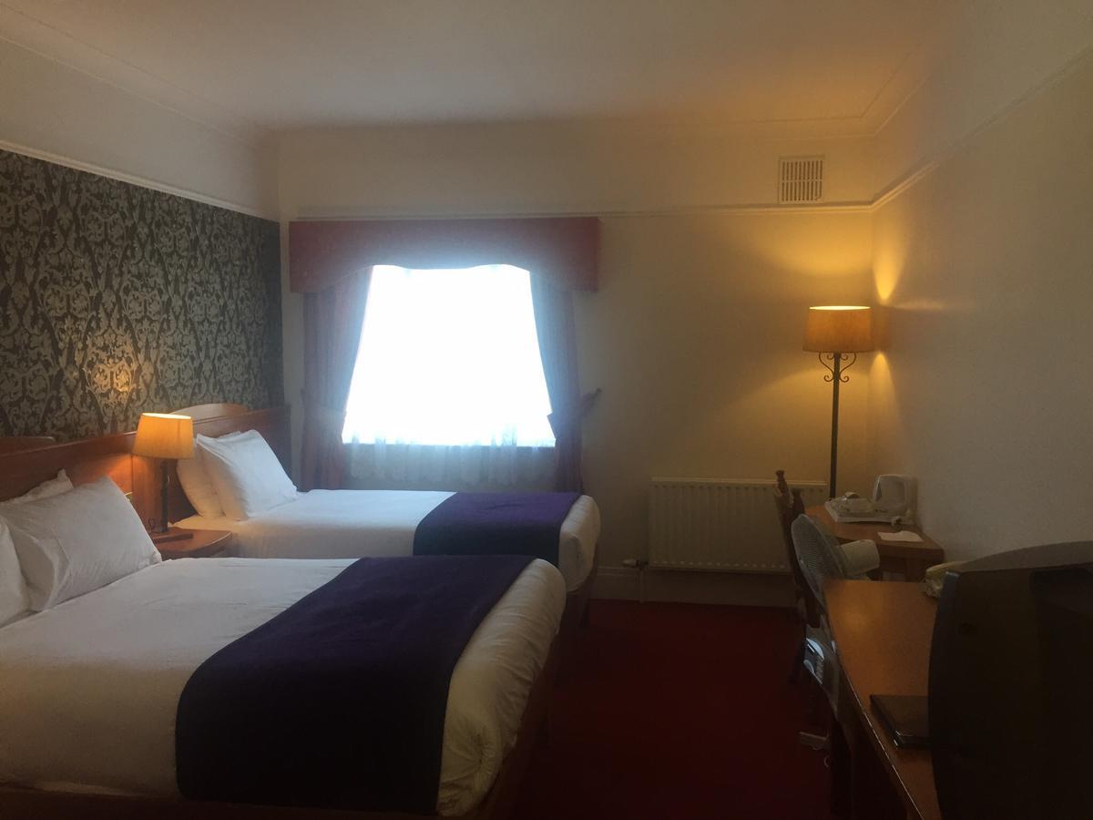 Kilford Arms Hotell Kilkenny Exteriör bild